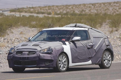 There are new spy photos of 2012 Hyundai Veloster