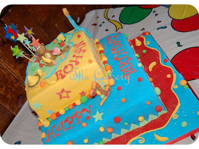 Curious George Birthday Cake on This Curious George Cake Was A Design Inspired By A Fellow Cake Maker