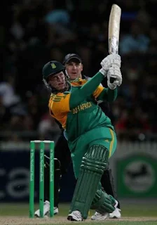 Richard Levi 117* - New Zealand vs South Africa 2nd T20I 2012 Highlights