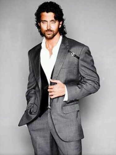 Hrithik Roshan Latest Wallpaper