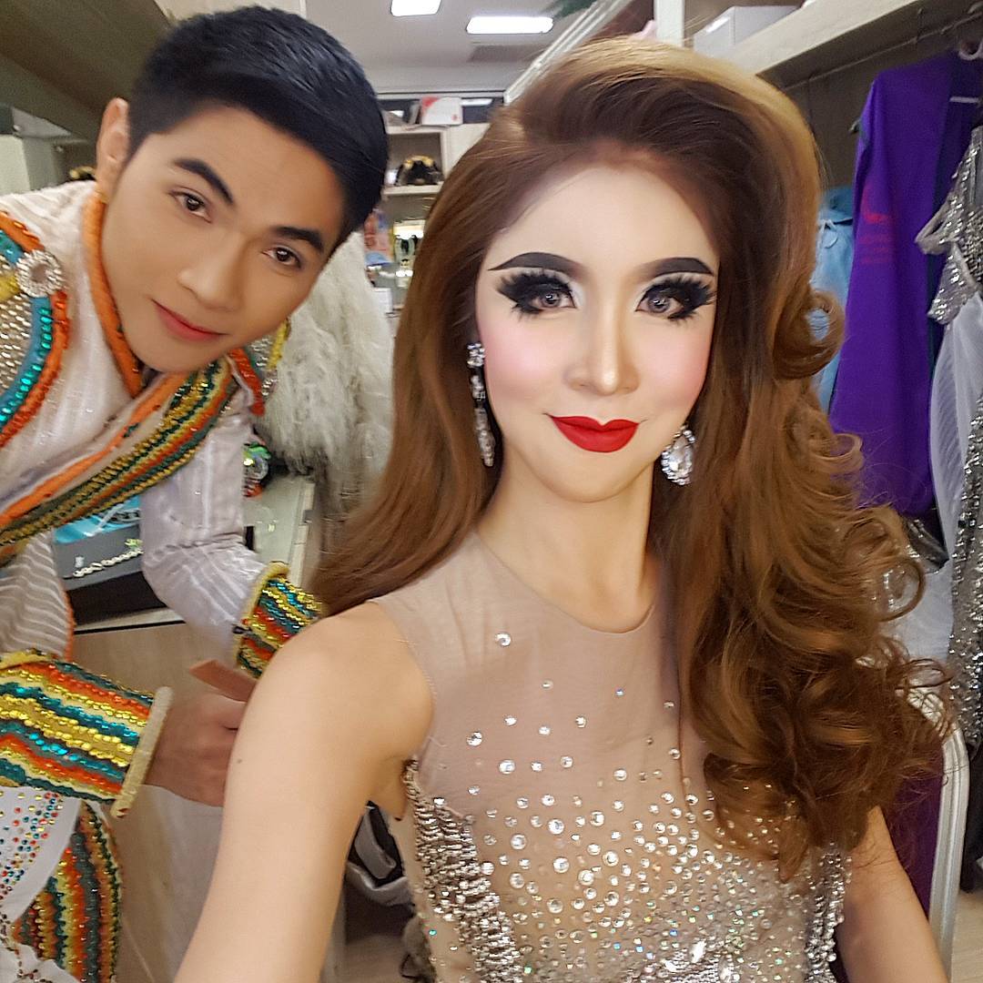 Areeya Marks The Most Thailand Glamorous Transgender Performer