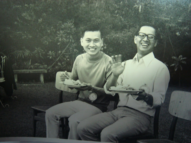 p49何黎洋(左)p51張泰榮(右)快樂的用餐