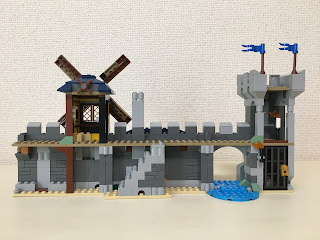 LEGO 31120 クリエイター 中世の城　町（？）　外観