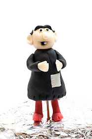 Smurfs Gargamel fondant figurine Gargamel iz sladkorne mase spredaj