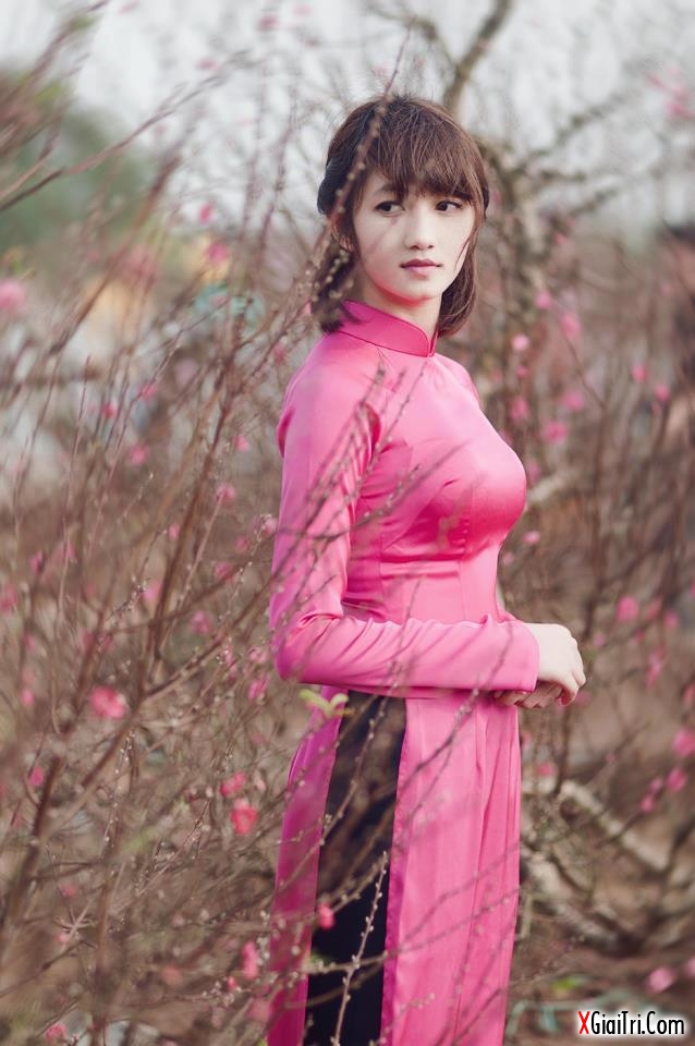 Mai Thúy Hoa xinh tươi