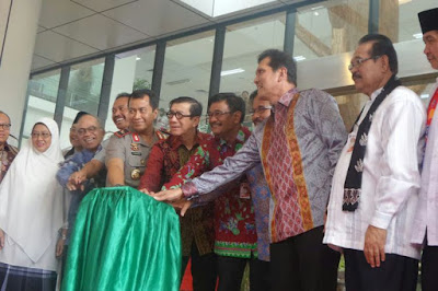 Djarot Resmikan Mal Pelayanan Publik