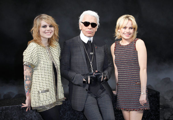 When did Coeur de Pirate become BFF with Karl Lagerfeld Duffy 