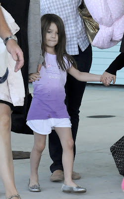 Katie Holmes and Suri Cruise in Ft Lauderdale