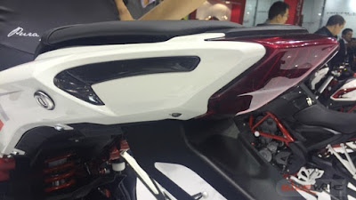  2016 Benelli Tornado 302 taillight