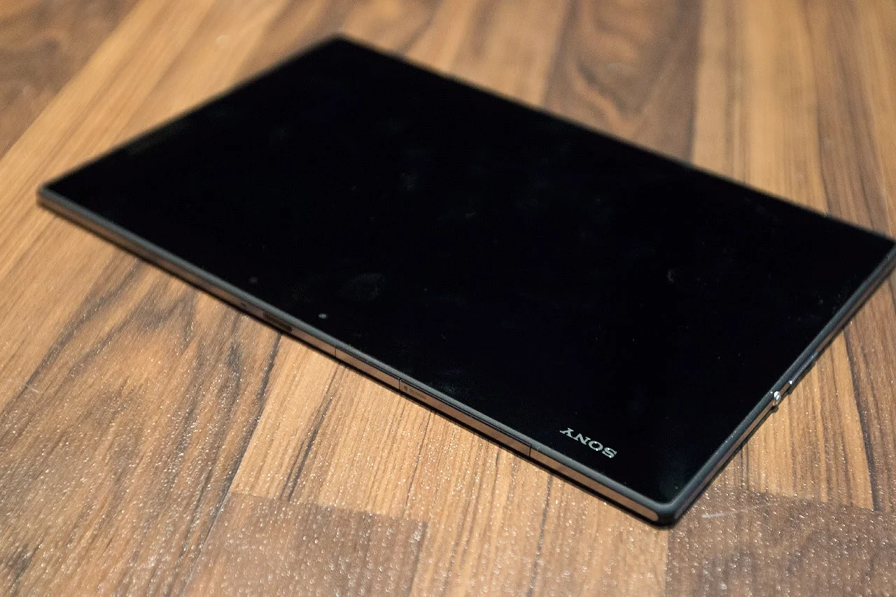 Sony Xperia Z2 Tablet reviews