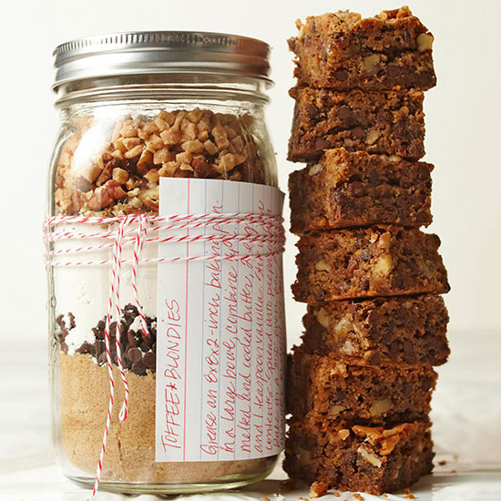 Toffee Blondies in a Jar