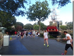 Disneyland 10K Disneyland Park 19