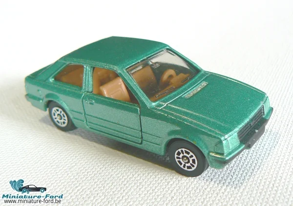 Corgi, Ford Escort, vert métalliser