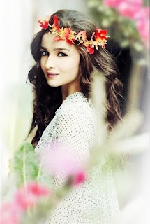 Alia Bhatt Singing 