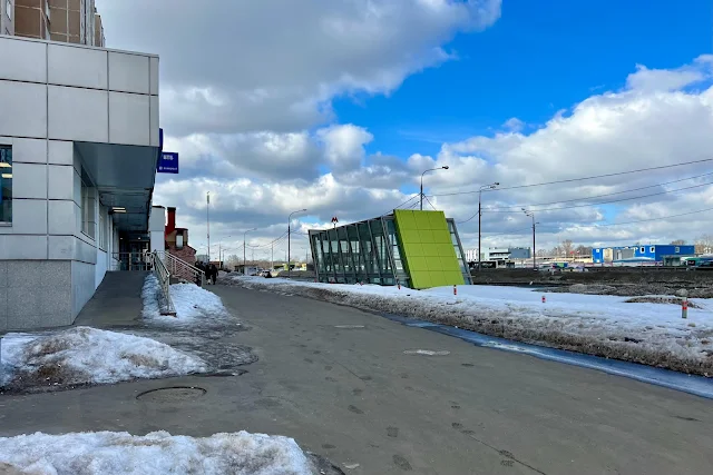 Лермонтовский проспект, станция метро Лермонтовский проспект