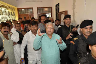 lalu-in-ranchi-court