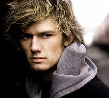 Alex Pettyfer hot