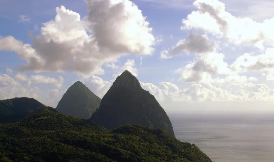 Pitons St Lucia