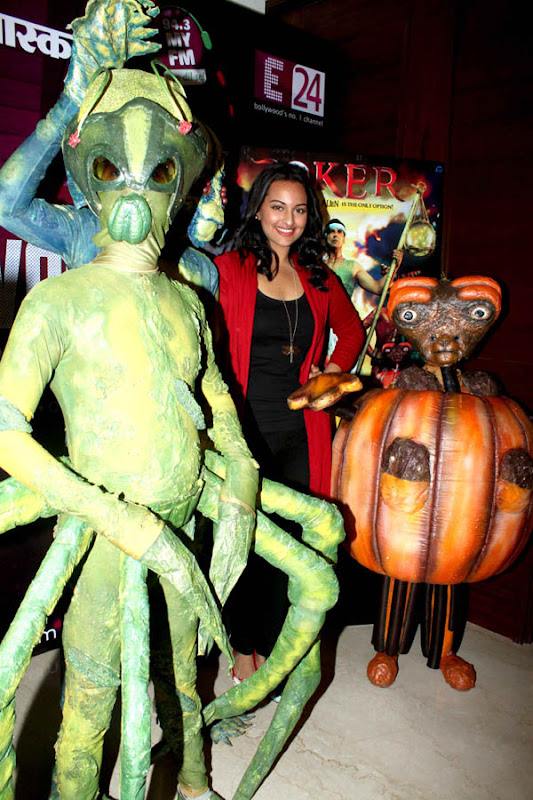 Sonakshi Sinha Promotes Joker with Aliens Movie images wallpapers