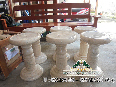 https://lantaimarmermurah.blogspot.com/2023/09/elegansi-yang-abadi-meja-dan-kursi.html