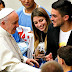CHACO: PROMUEVEN ESPACIOS DE REFLEXIÓN EN LAS ESCUELAS POR EL FALLECIMIENTO DEL PAPA FRANCISCO