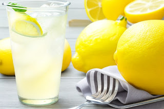 The Power of Lemon Water: Expert Opinions on Daily Consumption