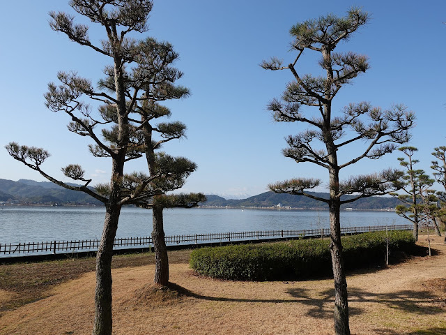 鳥取県東伯郡湯梨浜町藤津　東郷湖羽合臨海公園あやめ池公園へ