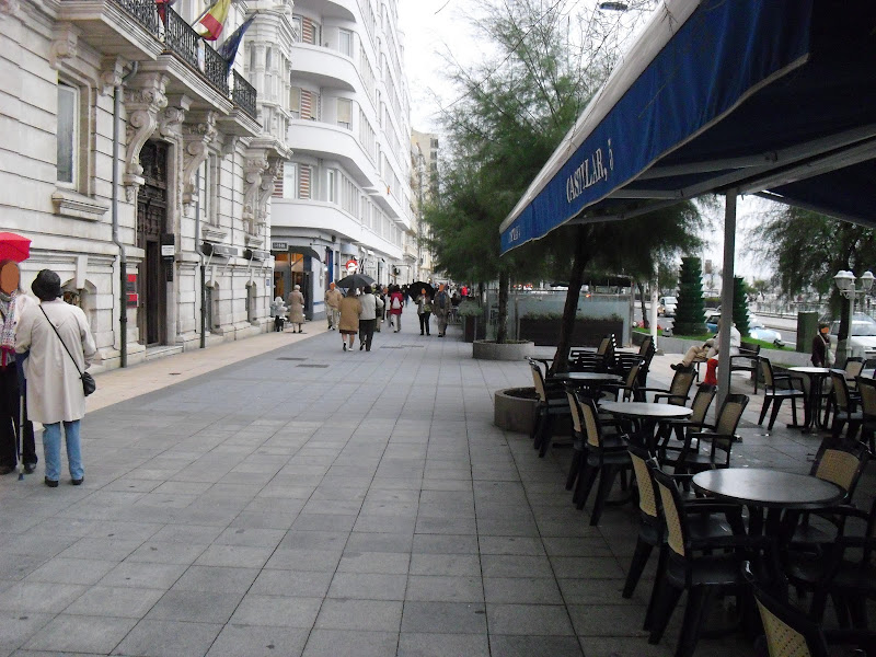 Bares, restaurantes y cafeterías de la Calle Castelar en Santander