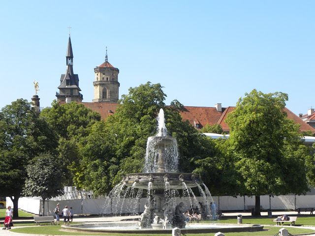 Stuttgarter fountains on Schlossplatz