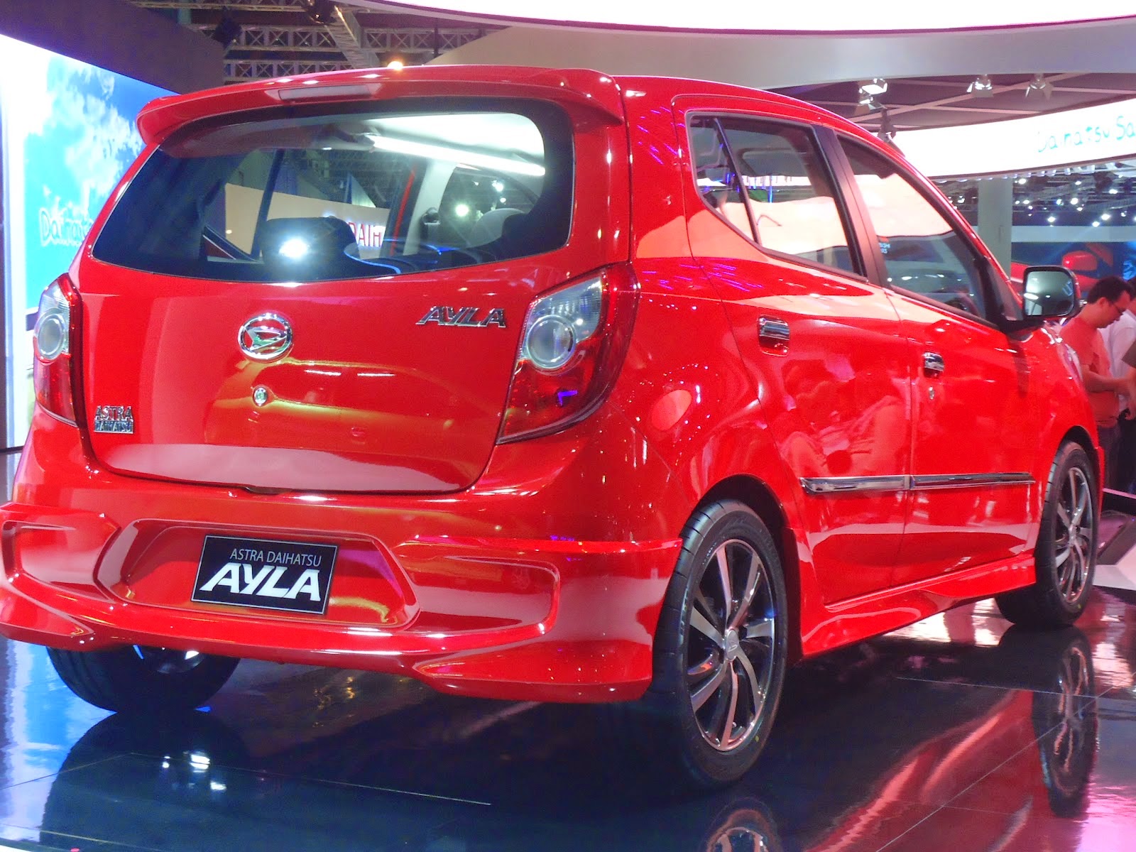 Kumpulan Modifikasi Mobil Ayla Putih 2017 Modifikasi Mobil Avanza