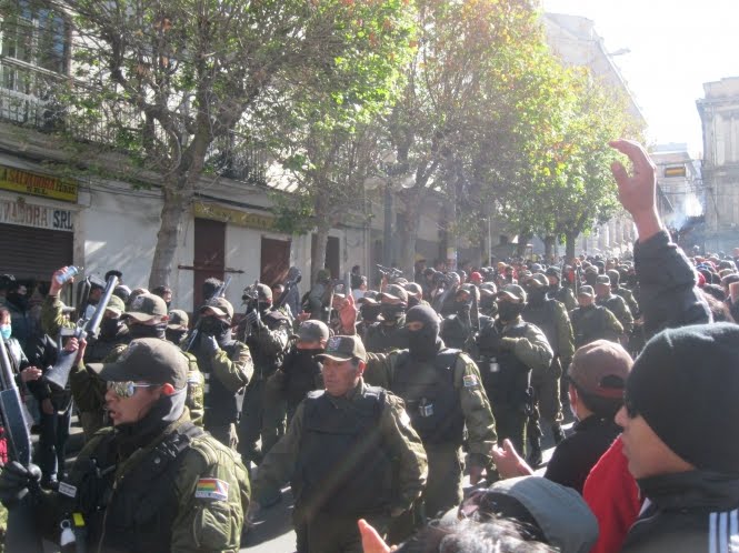 Motín policial en Bolivia