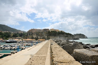 Tropea Town