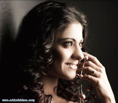 Hot Bollywood Actress Kajol Wallpapers