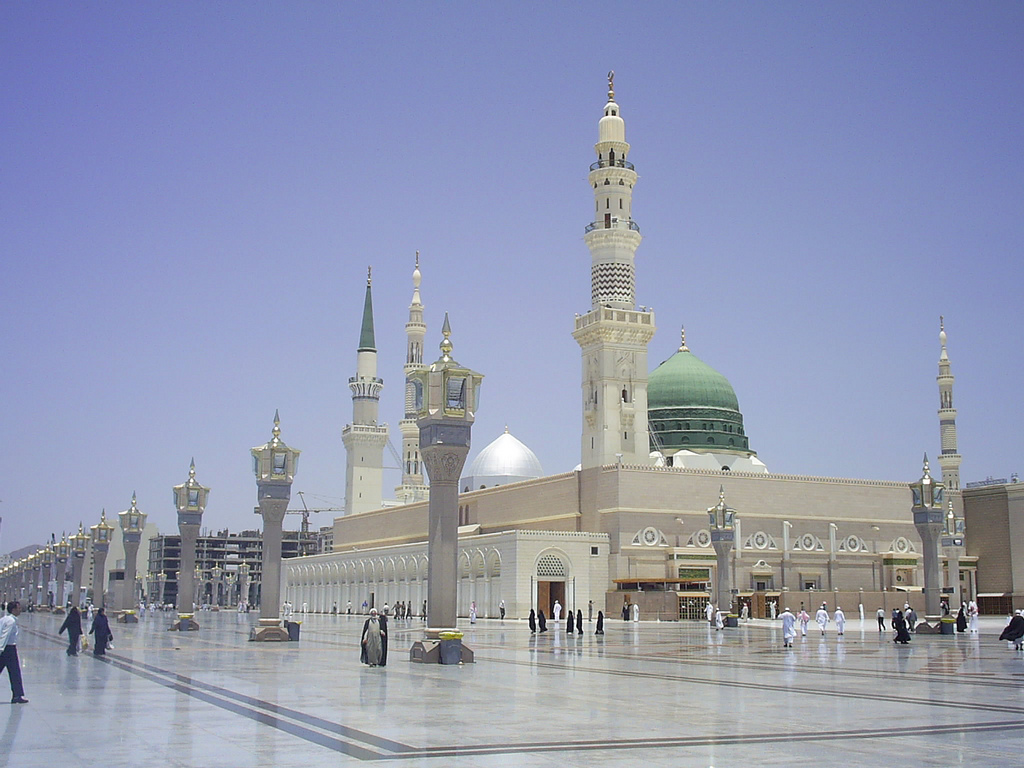 AMDI ~ Mosque of the Prophet Muhammad Madinah Collections