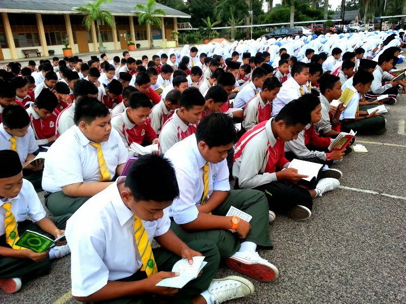 LAPORAN GURU BERTUGAS MINGGU KE-2 2014 - SMK TELOK KERANG