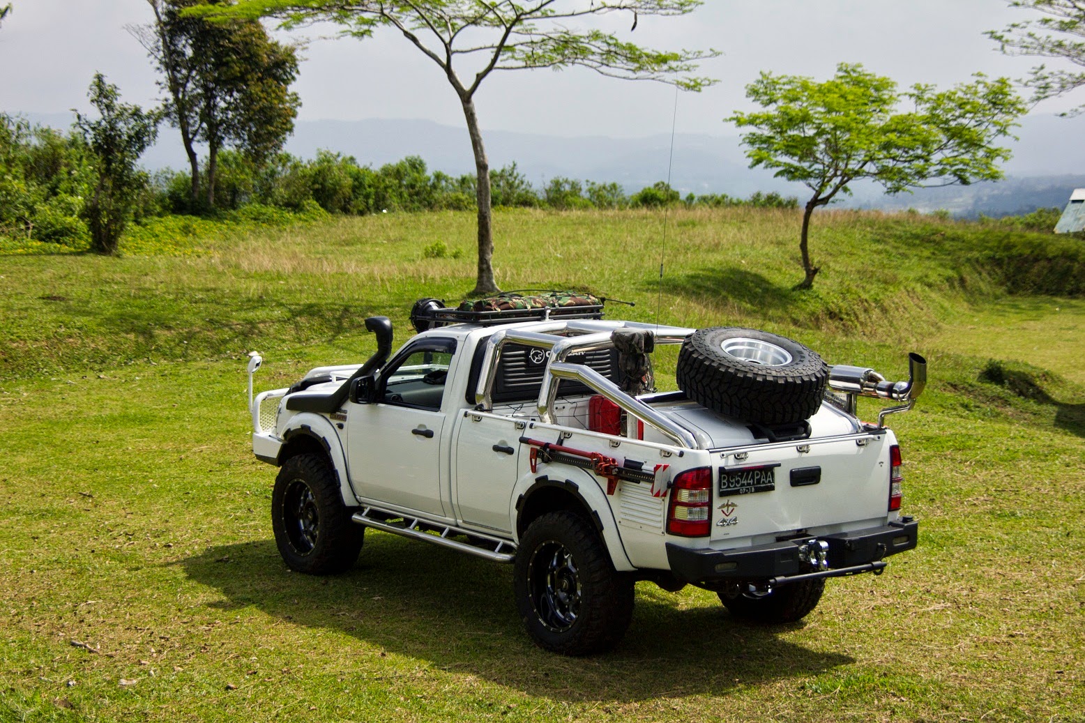 MODIFIKASI FORD RANGER SC 4X4 Special Vehicle Indonesia