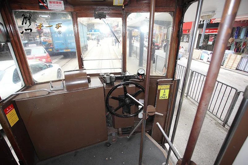 香港旅遊-軌道電車｜擁有百年歷史的叮叮車