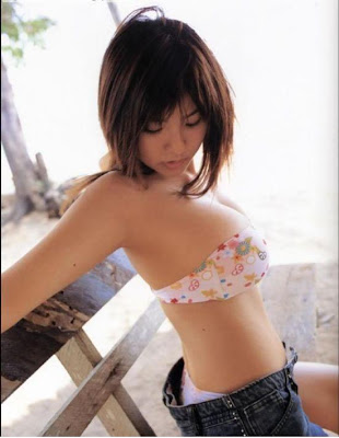 Here is the Complete Hot Pics of Miri Hanai Miri Hanai Hot Japan Babe 
