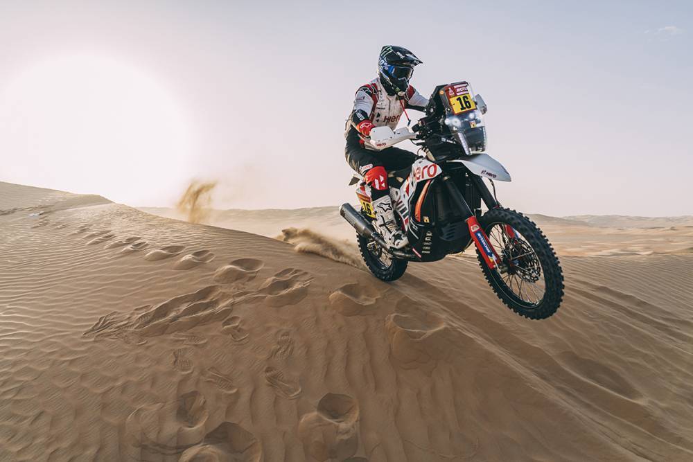 Dakar 2023: Kevin Benavides se impone y aprieta el liderato en la Etapa 13