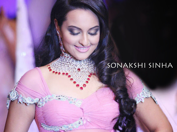  Sonakshi Sinha Hd Wallpapers Free Download