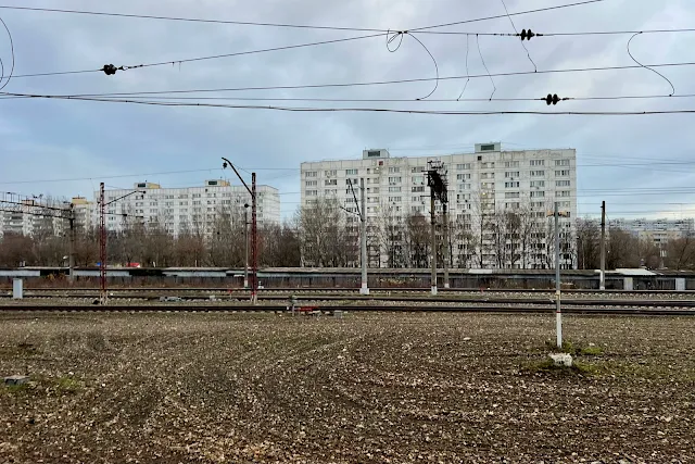 железнодорожная станция Бирюлёво-Пассажирская, Михневская улица