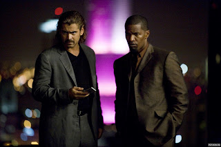 Colin Farrell e Jamie Foxx no remake de 2006