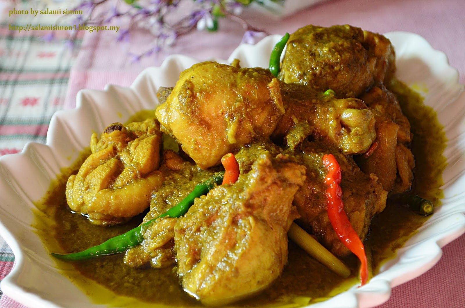 AMIE'S LITTLE KITCHEN: Ayam Ungkep Ayam Masak Ungkep!