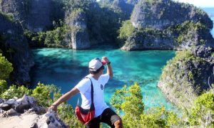 Paket Private Trip Raja Ampat 2 Hari 1 Malam Menabjukkan 2024