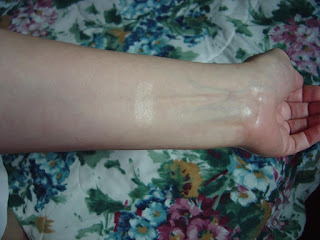 swatch of Rimmel Brow This Way Highlighting Pencil.jpeg