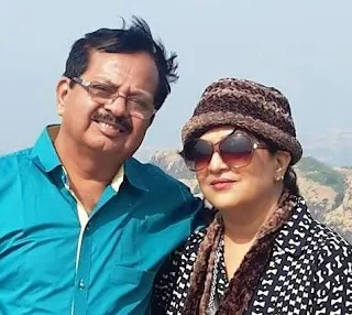Rucha Gujarathi Family Husband Son Daughter Father Mother Marriage Photos Biography Profile.
