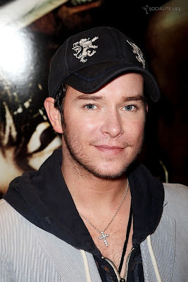 Boyzone Singer Stephen Gately Dead At 33