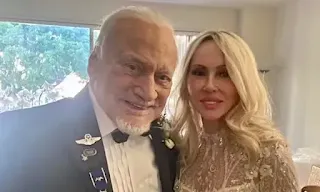 Buzz Aldrin and Anca Faur on their wedding day. Photograph: @TheRealBuzz/Twitter