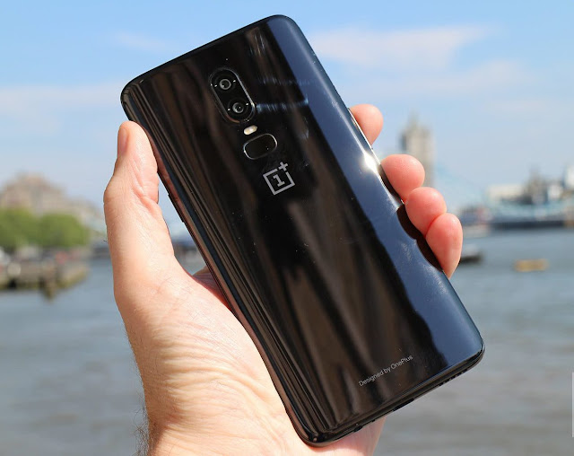 OnePlus 6 (Mirror Black 6GB RAM)