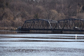 Stillwater "lift" bridge, limited clearance